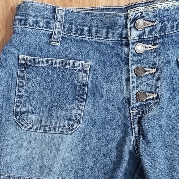 AMERICAN Eagle Shorts Denim Retro Vintage Button Fly Size 0 - Picture 2 of 8